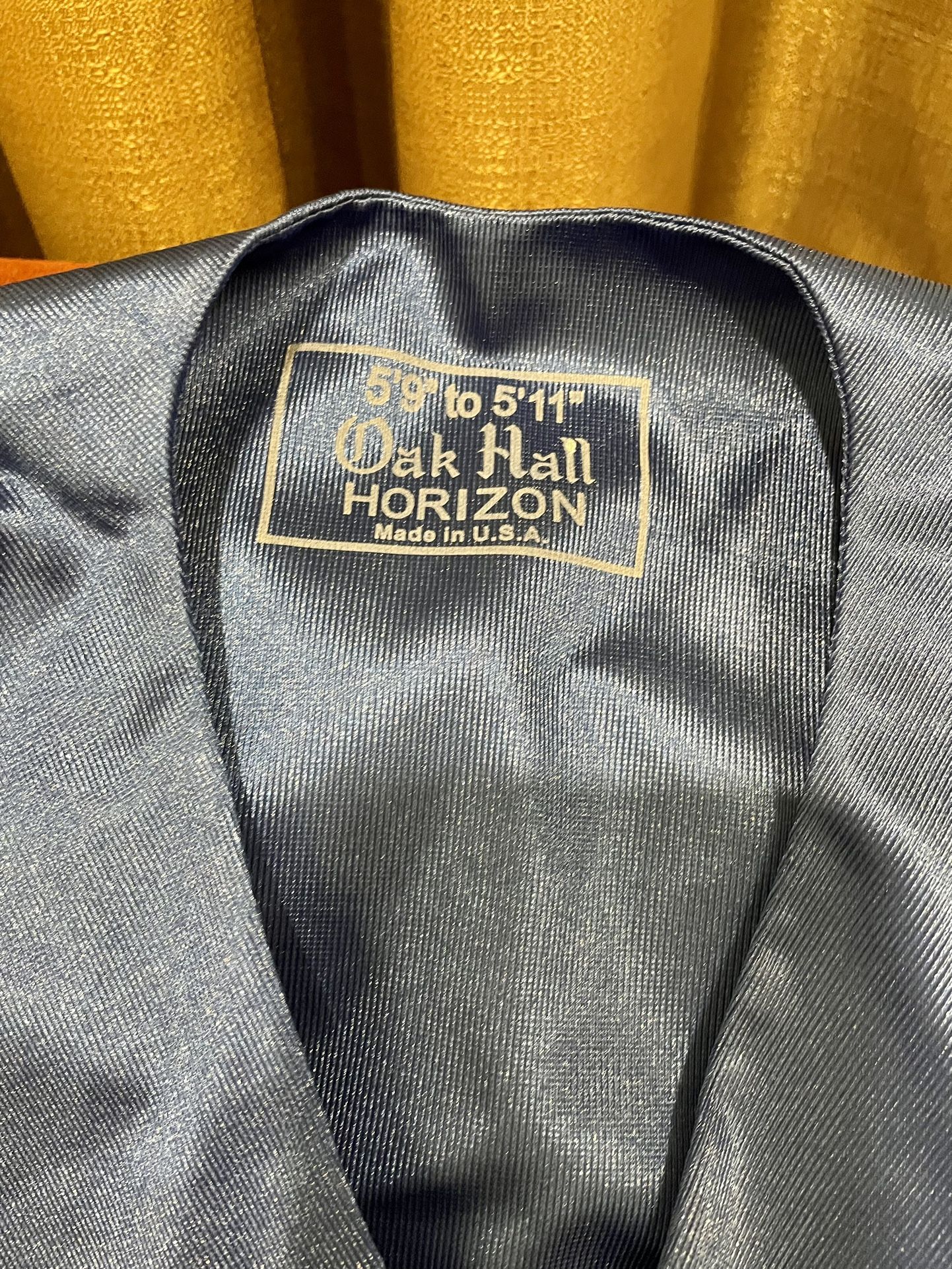 Graduation Gown & Cap SPSCC Oak Hall Medium Royal Blue