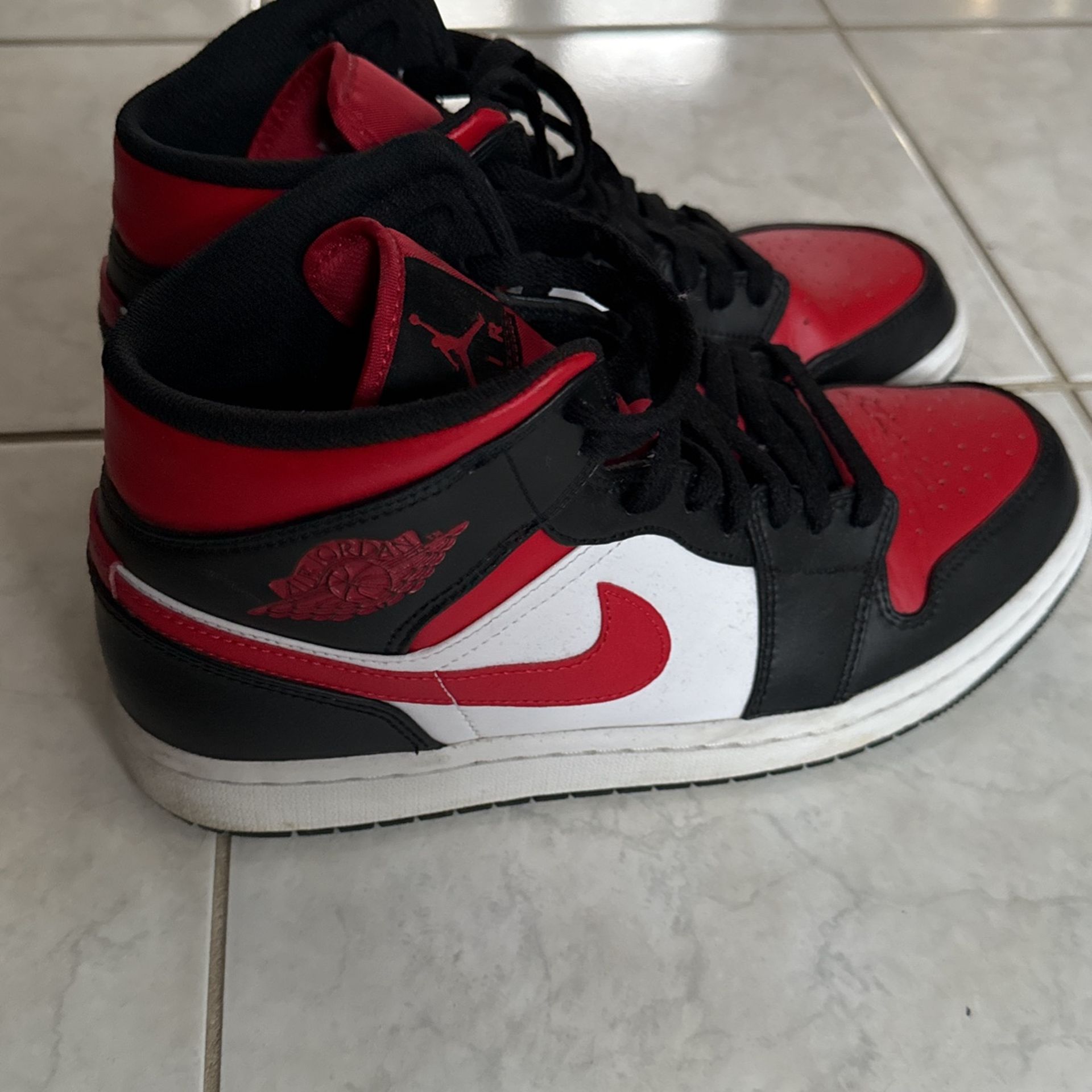 Air Jordan 1