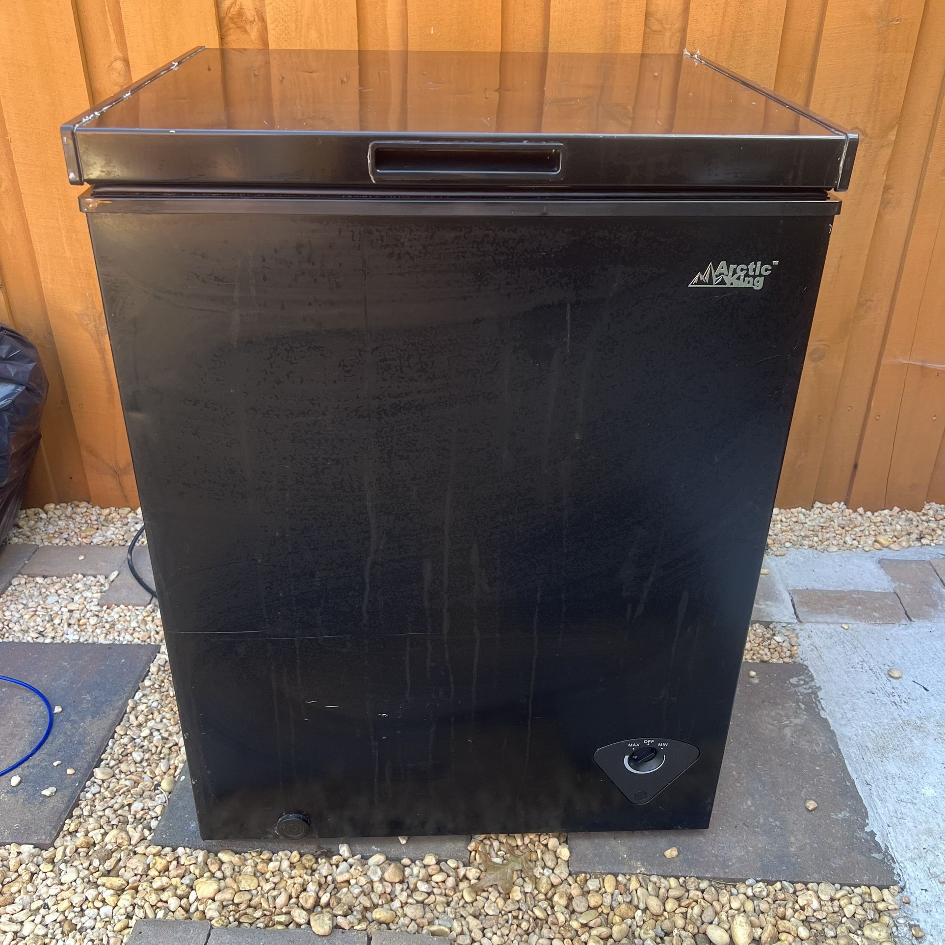 Arctic King Freezer 5 cu ft
