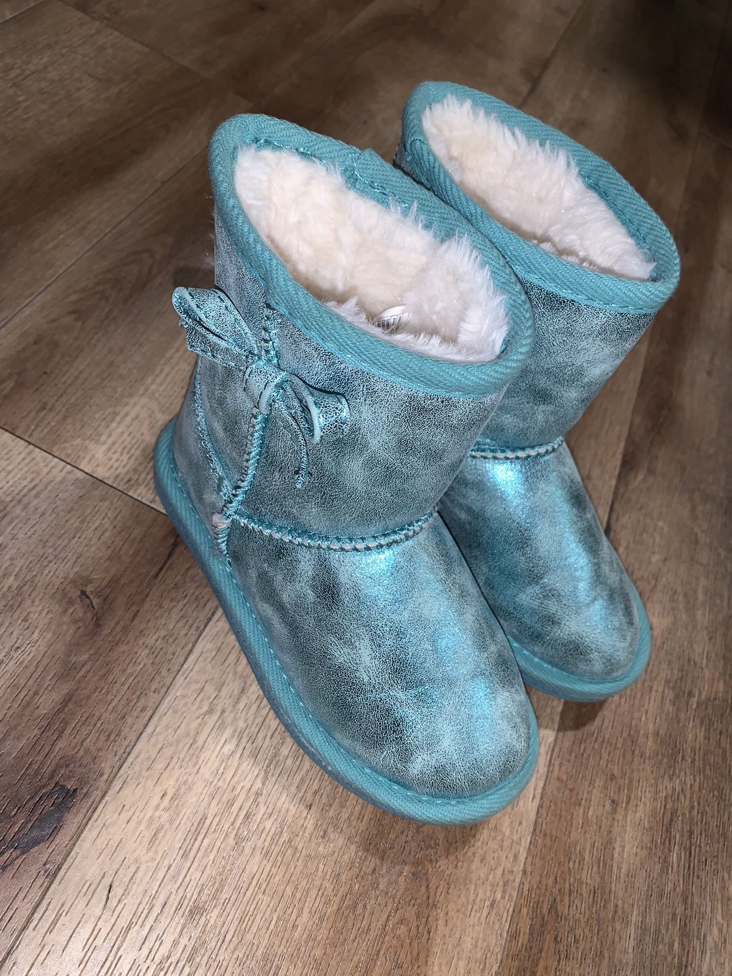 Little Girl’s Boots Size 12