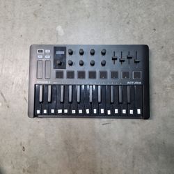 Arturia MiniLab 3 MIDI 