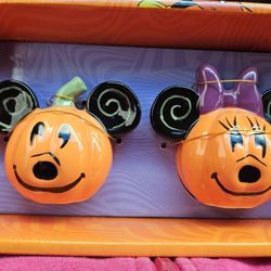 New Minnie And Mickey Halloween Salt and Pepper