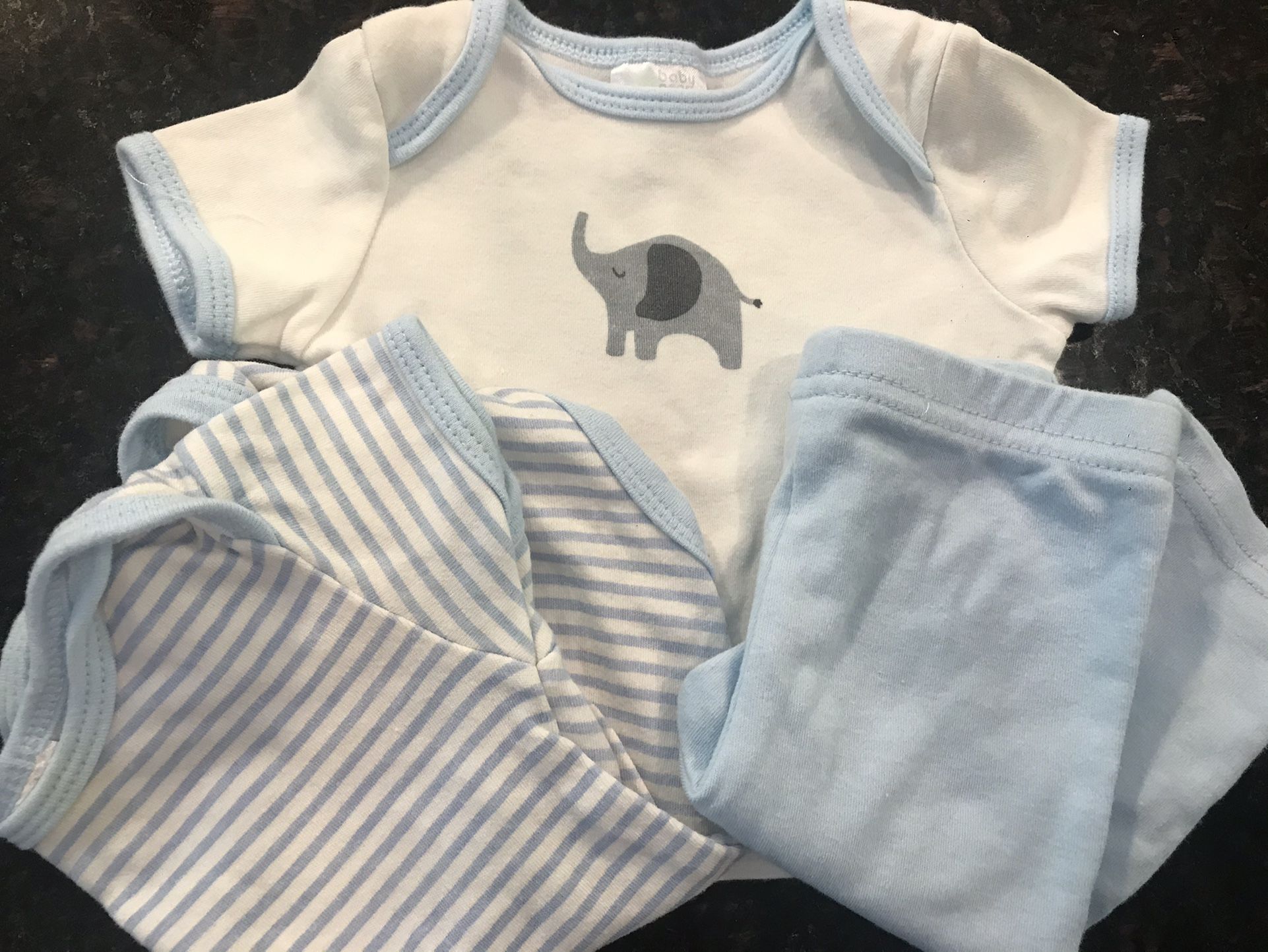 0-3 Months 3-piece Outfit
