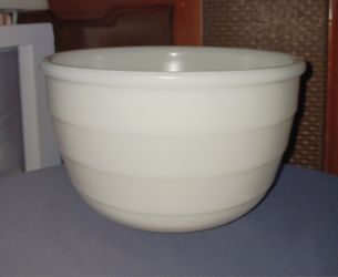GE Ribbed Milk Glass Vintage Mixing Bowl


