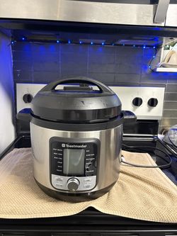 Toast Master Pressure Cooker.