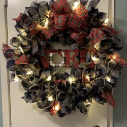 Christmas Wreath Size 25” all around
