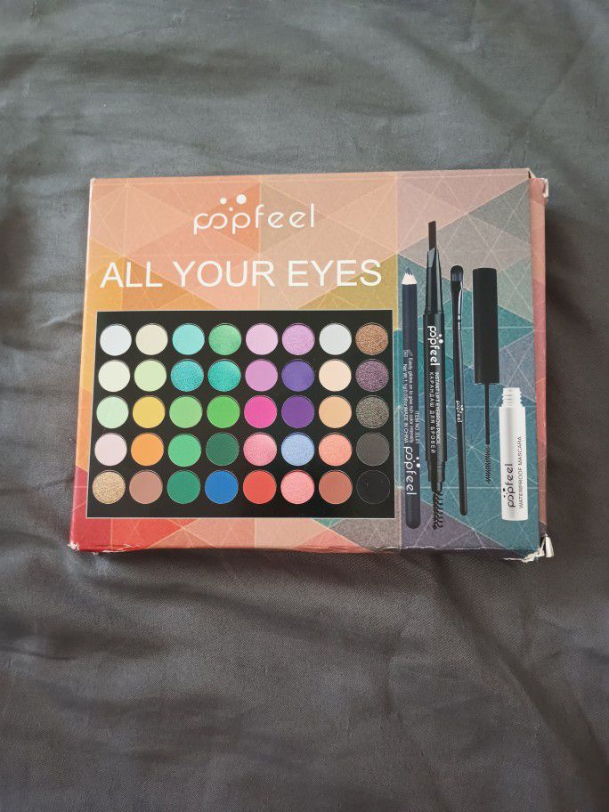 New Popfeel Colorful 40 Eyeshadow Set 🎨with waterproof mascara, brush, lift eyebrow pencil, and eyeliner pencil. 👁️‍🗨️