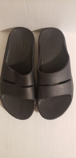 Oofos Ooahh Slide Sandals Men's Size 10.5 Black.