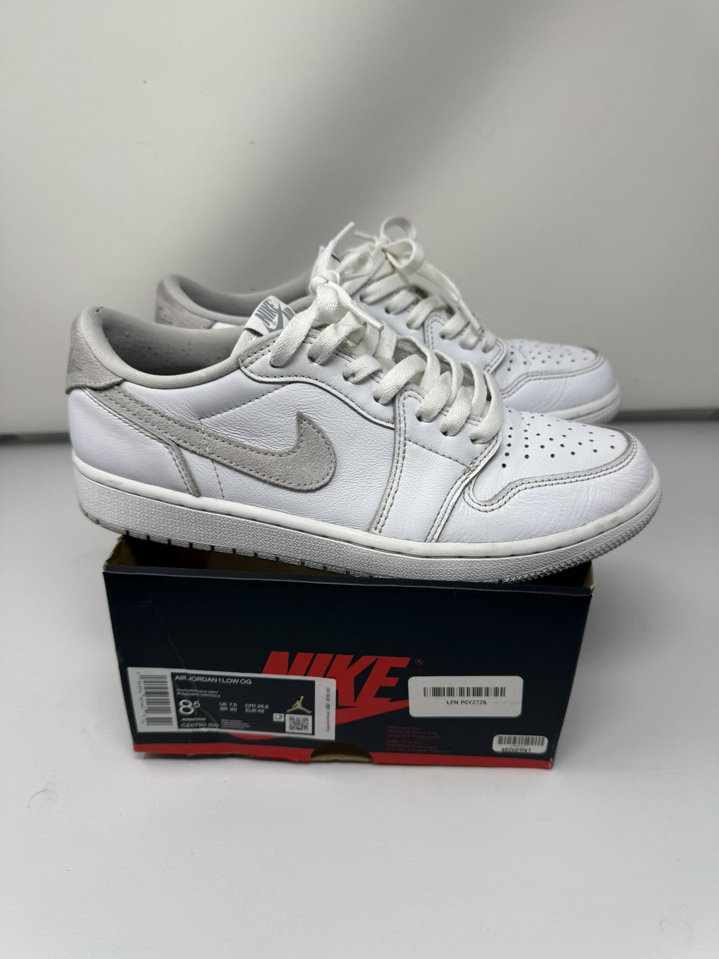 Air Jordan Low OG “Neutral Grey” Size Men's/10 Women's