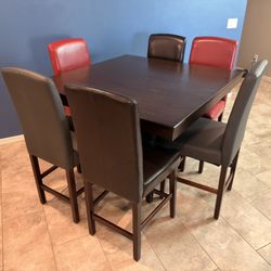 Dining Room Table And 6 Chairs
