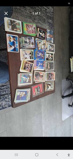 Large Lot of Baseball Cards