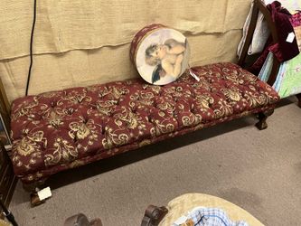 Tufted Bench