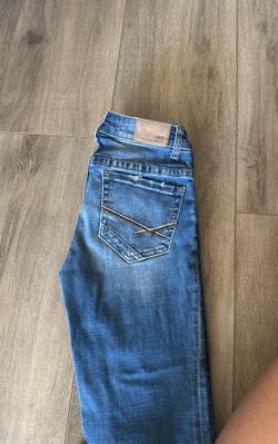 Buckle Jeans
