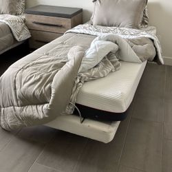 Adjustable Bed Frame + Tulo Mattress Set