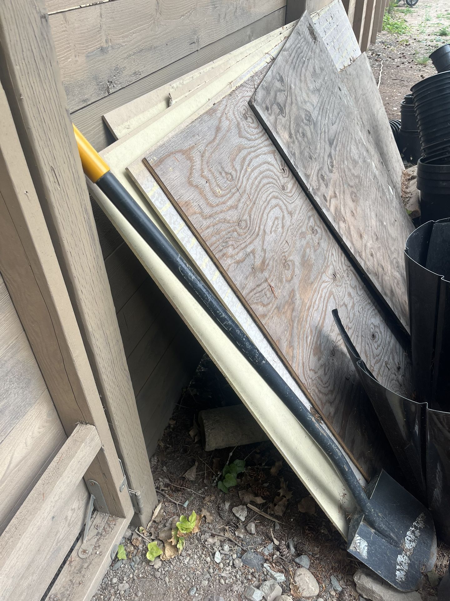 Free - 4 4x8’ Hardie Board
