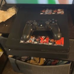 PS4 Slim