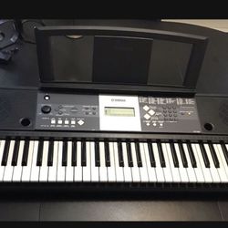 Yamaha Keyboard 