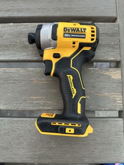 New 20v Dewalt Atomic Brushless Impact Driver Only