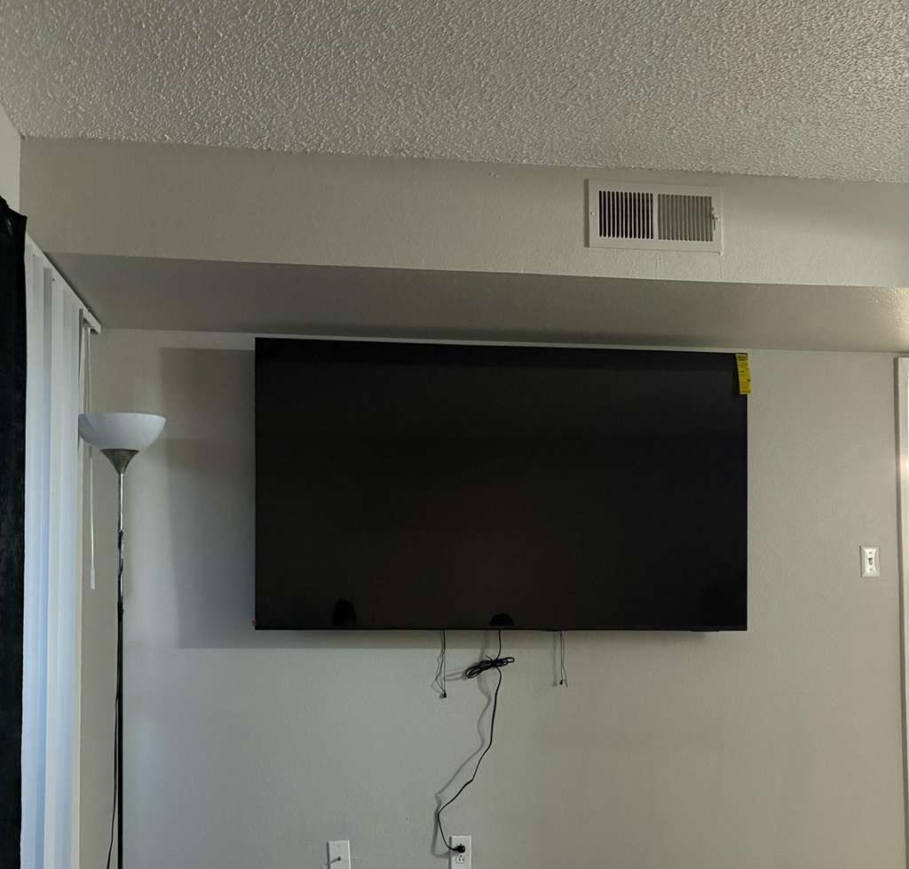 Samsung TV 75”