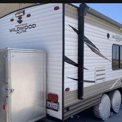 2018 Wildwood  Wild River 25 Foot Travel Trailer 