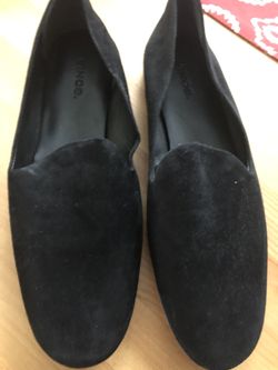 Vince flats, size 9