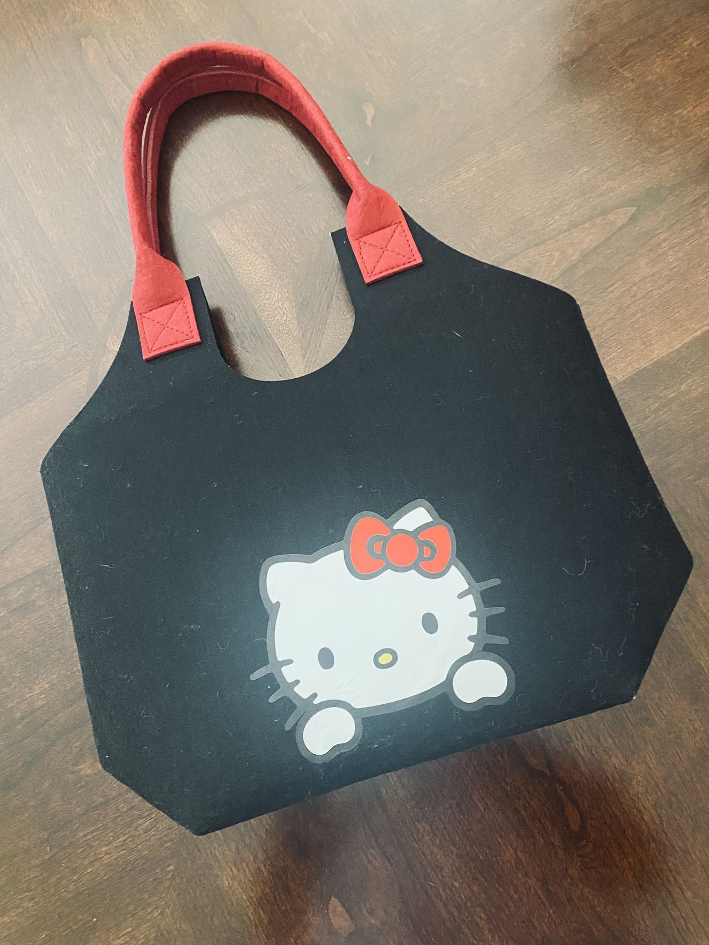 Hello kitty Purse (new)