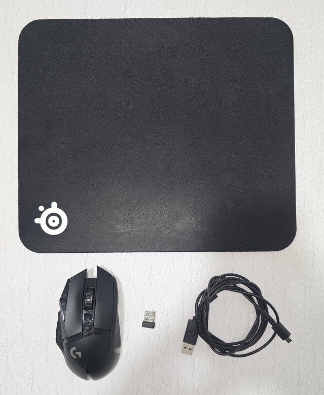 Logitech - G502 Lightspeed Wireless Optical Gaming Mouse