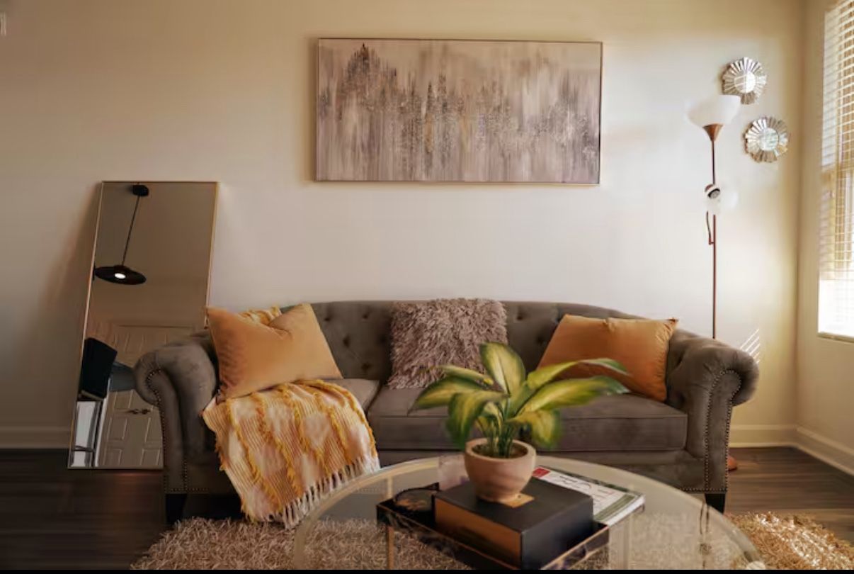 Couch And Coffe Table