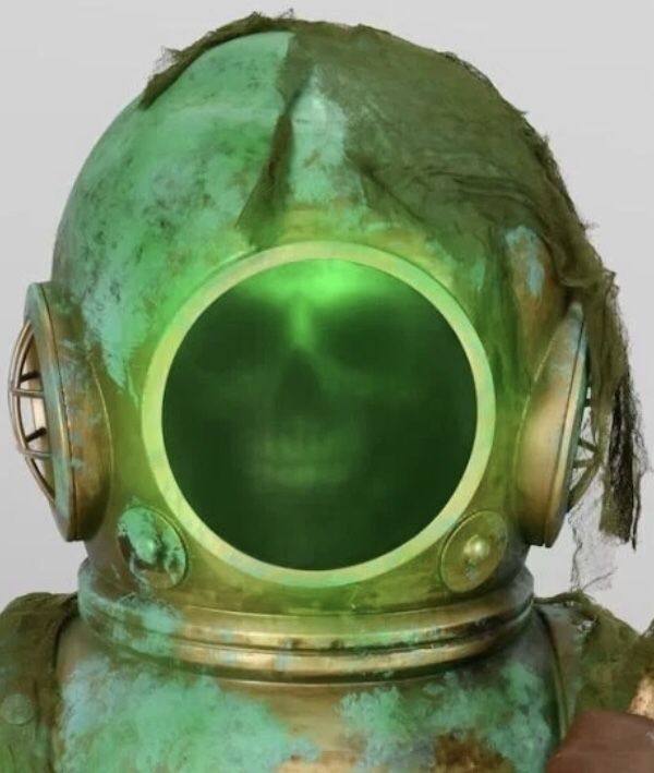 Dive Helmet Haunted Full Size