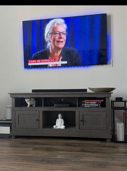 Entertainment stand