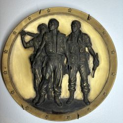 1984 Franklin Mint The Vietnam Veterans Memorial Tribute 3D Plate 