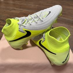 Nike Phantom Luna 2 Elite “Artificial Grass / Turf” Soccer Cleats “Mad Voltage Pack” (Size: 8.5)