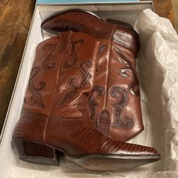 8 1/2 Nine West Cowboy Boots 