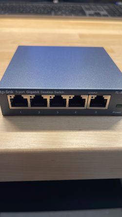 TP-Link TL-SG105 5-Port Gigabit Ethernet Switch – Metal Case – 1000Mbps