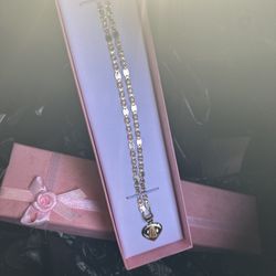 10k Gold chain & 14k pendant (shoot Offer ) 