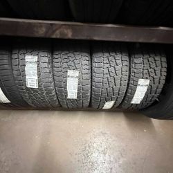 Cooper 275/55R20 Truck Tire – Rugged Traction, Smooth Ride & Long Tread Life