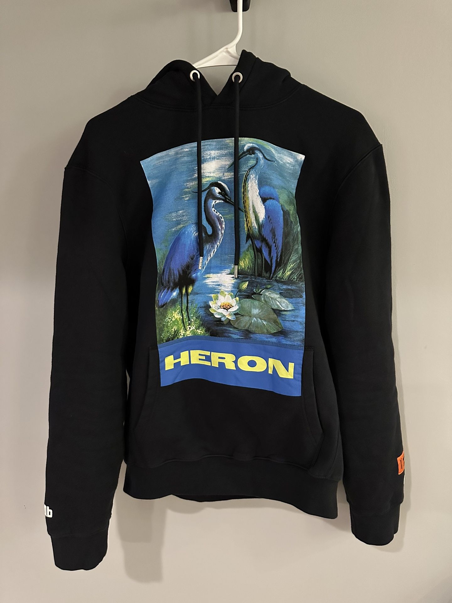 *NEW* HERON PRESTON Hoodie Printed Pattern “Crane” in Black | Size Small/Medium