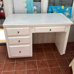 White Wood Desk