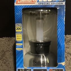 Coleman LED Classic Lantern Special Edition 200 Lumens 8D Battery Operated