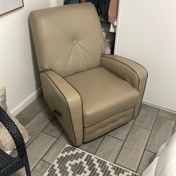 Leather Swivel Recliner 