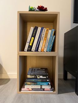 Cabinet Set — White Stained Oak Effect (x4)