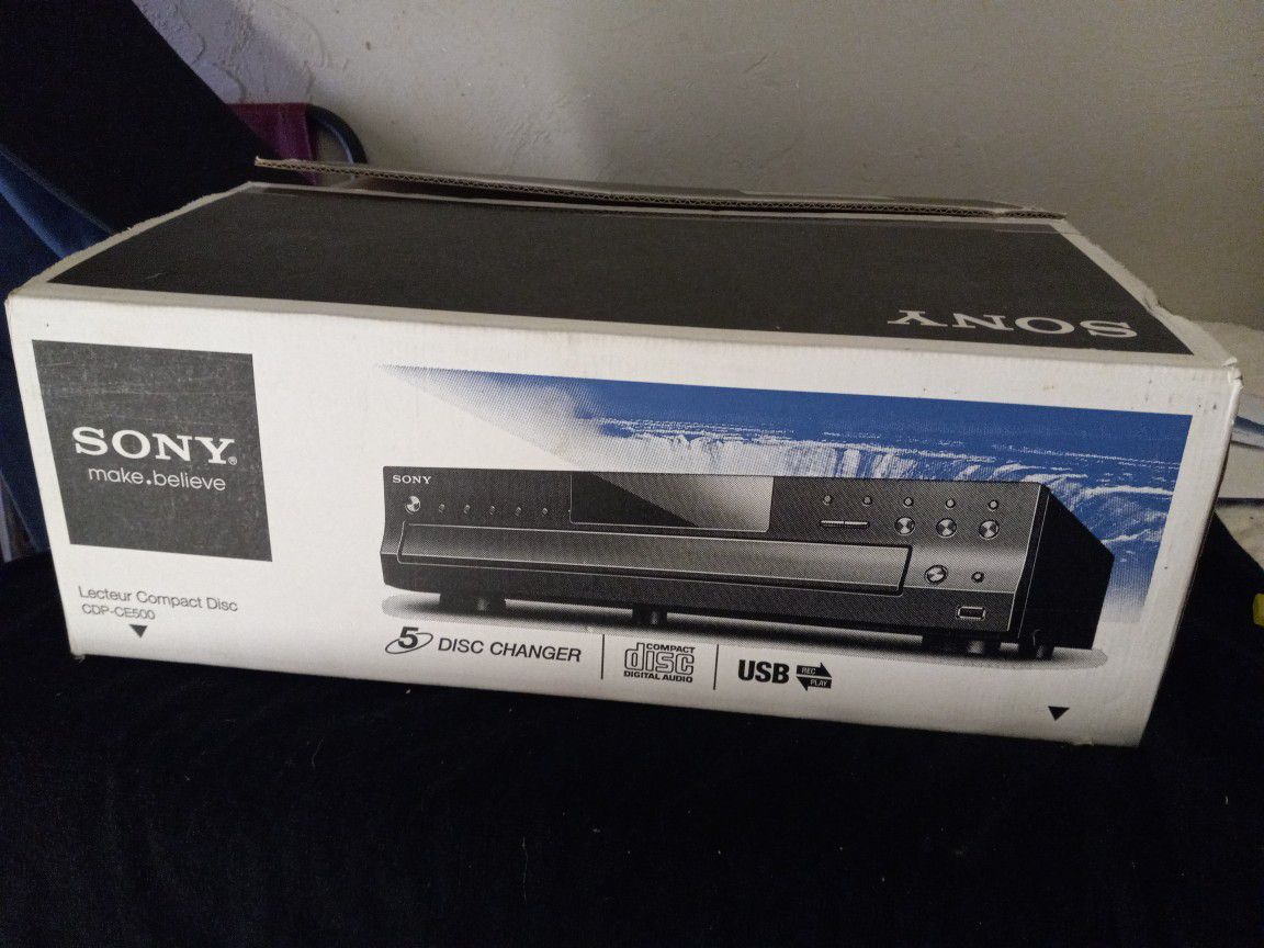 Sony CDP-CE500  5 Disc Changer