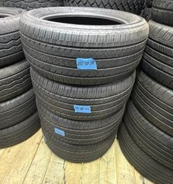 255 50 20 Bridgeston Alenza Set of 4 Used