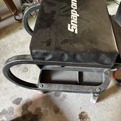 Snap On Stool With Drawer 
