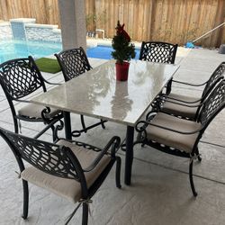 Outdoor Dining Set 