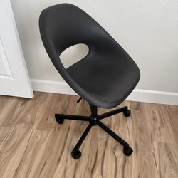 IKEA ELDBERGET / MALSKÄR Swivel Fesk Chair Black Good Condition 