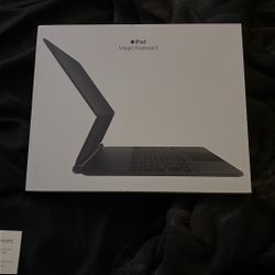 Magic Keyboard (13inch M4+)