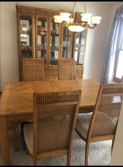 Wood Dining Table with 6 Chairs