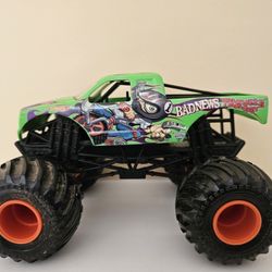 Monster Jam 1:24 Scale Monster Truck Bad News Travels Fast