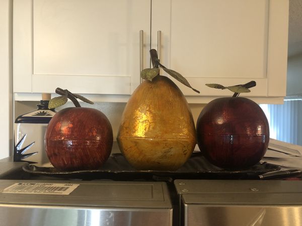 Les Pear Kitchen Decor For In San Dimas Ca Offerup Les Pear Kitchen Decor